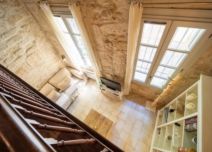 Atelier - Bois & Pierres