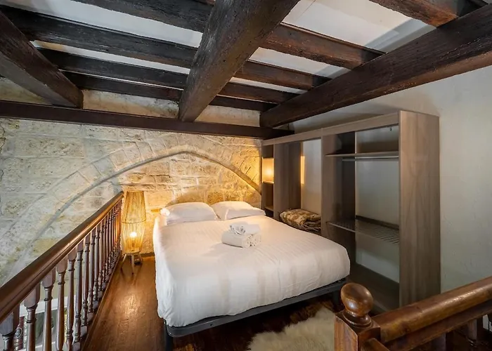 Appartamento Atelier - Bois & Pierres